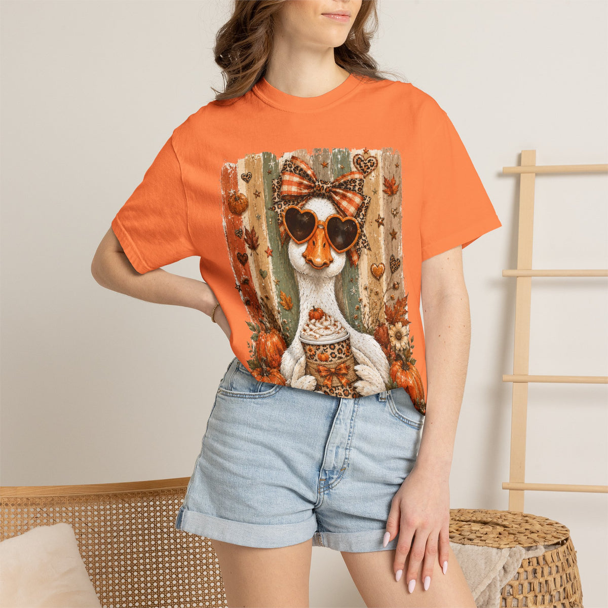 Fall Cat Pumpkin Tee – Cute Autumn Cat with Pumpkin Spice Latte T-Shirt