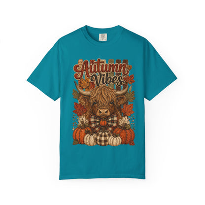 Autumn Vibes Highland Cow T-Shirt — Cute Fall Pumpkin Plaid Tee