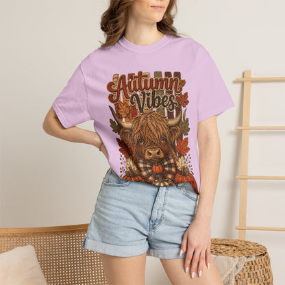 Autumn Vibes Highland Cow T-Shirt — Cute Fall Pumpkin Plaid Tee