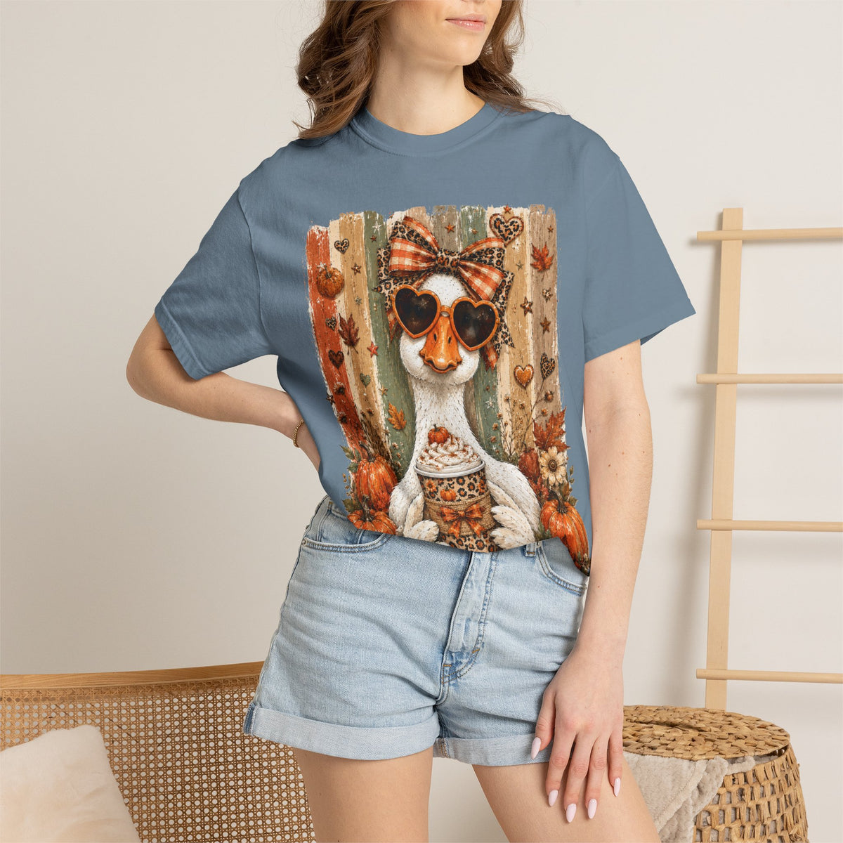 Fall Cat Pumpkin Tee – Cute Autumn Cat with Pumpkin Spice Latte T-Shirt