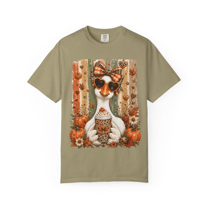 Fall Cat Pumpkin Tee – Cute Autumn Cat with Pumpkin Spice Latte T-Shirt