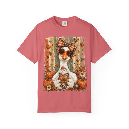 Fall Cat Pumpkin Tee – Cute Autumn Cat with Pumpkin Spice Latte T-Shirt