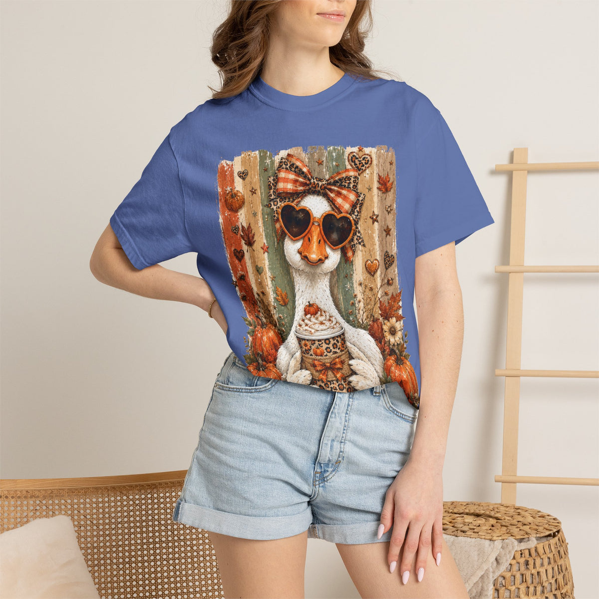 Fall Cat Pumpkin Tee – Cute Autumn Cat with Pumpkin Spice Latte T-Shirt