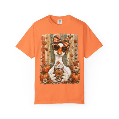 Fall Cat Pumpkin Tee – Cute Autumn Cat with Pumpkin Spice Latte T-Shirt