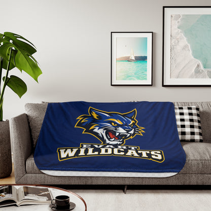 Evart Wildcats Sherpa Blanket – Cozy School Spirit Throw
